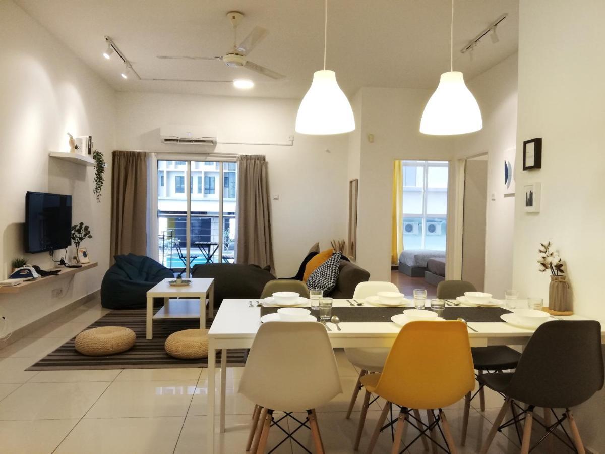 Subang City Residence, 8-9 Pax With Balcony, Walking Distance To Summit, 5Min To Sunway スバン・ジャヤ エクステリア 写真